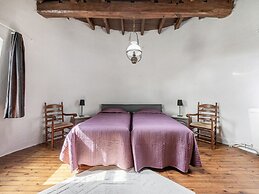 Charming Nieuwpoort Mill Retreat