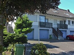 Cozy House with Terrace & Fireplace near Winterberg