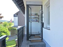 Cozy House with Terrace & Fireplace near Winterberg