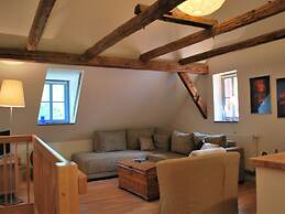 Relaxing Watermill Hideaway