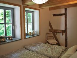 Relaxing Watermill Hideaway