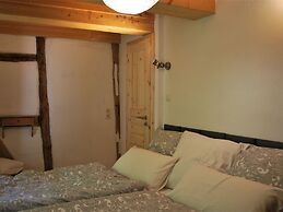 Relaxing Watermill Hideaway