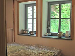 Relaxing Watermill Hideaway