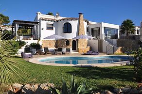Granadella Bay Hideaway