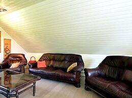 Cozy Forest Chalet in Ovifat