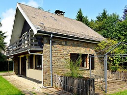 Cozy Forest Chalet in Ovifat