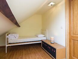 Cozy Bedrooms Cottage, Soumoy