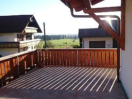 Ruhiges Apartment mit Sauna, Burggen