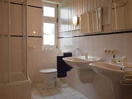 Neuendorf Elegant Nature Stay