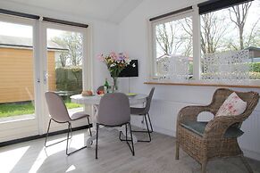 Rustic Bungalow in North Holland near Forest