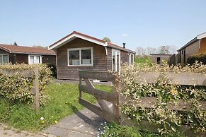 Rustic Bungalow in North Holland near Forest