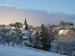 Eifel Escape: Cozy & Scenic