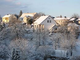 Eifel Escape: Cozy & Scenic