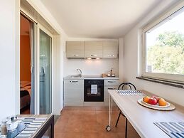 Villa in Monterotondo With Pool & Tiber Views