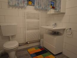 Einladende Ferienwohnung in Muellenborn Eifel
