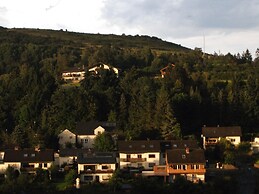 Einladende Ferienwohnung in Muellenborn Eifel