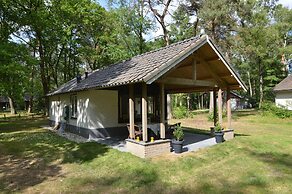 Detached Bungalow With Lovely Covered Terrace