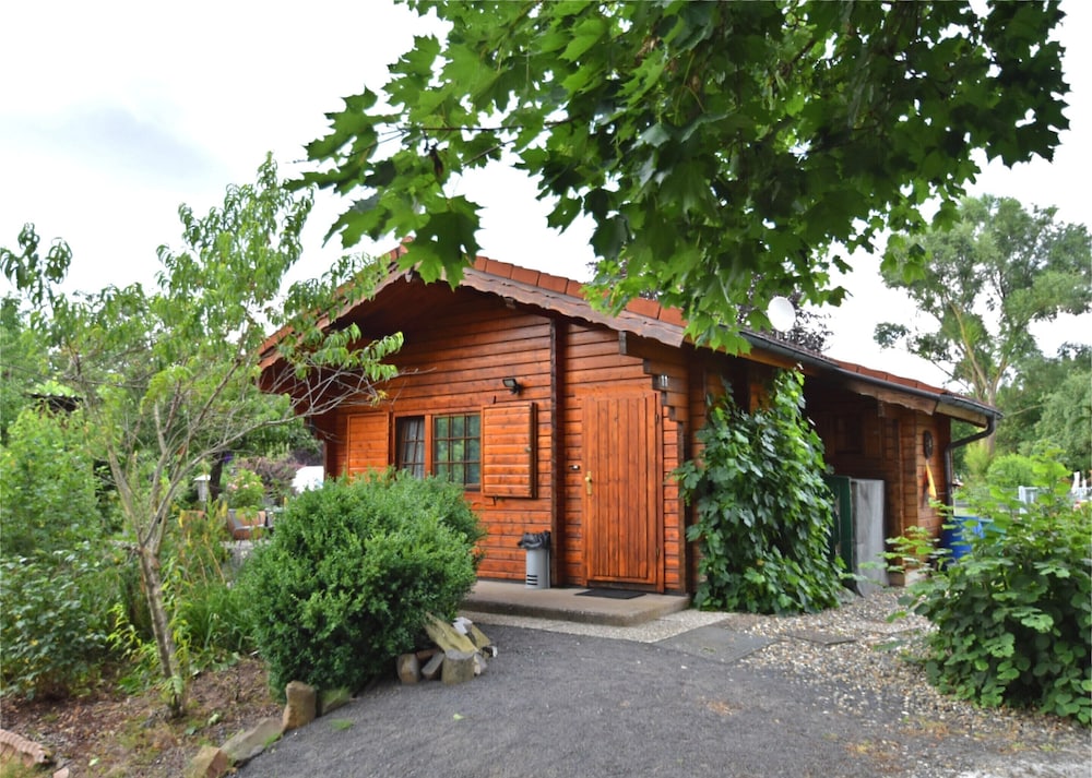 Charming Holiday Home With Private Garden