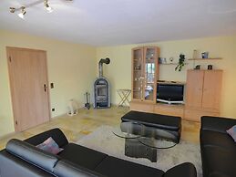 Apartment With Private Terrace in Prunn