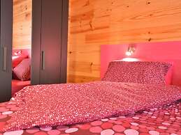 Chalet Near Durbuy With Private Garden