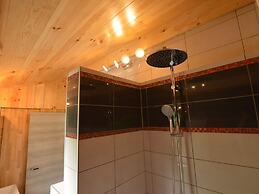 Chalet Near Durbuy With Private Garden