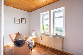 Heritage Apartment in Battenberg near Skiing