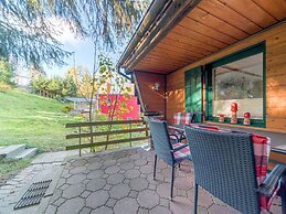 Hideaway With Lakeside Leisure