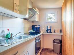 Hideaway With Lakeside Leisure