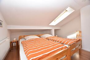 Quaint Apartment in Rerik near Sea