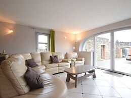 Spacious and Charming House With Terrace