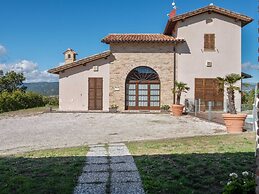 Authentic Marche Hideaway
