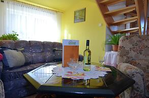 Neustadt 2BR With Garden