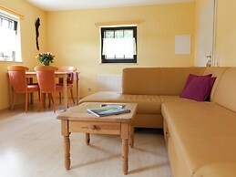 Lavish Apartment in Merschbach near Forest