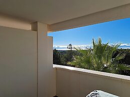 Golfside Luxury at Las Colinas
