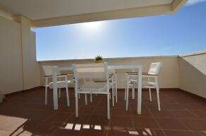 Golfside Luxury at Las Colinas