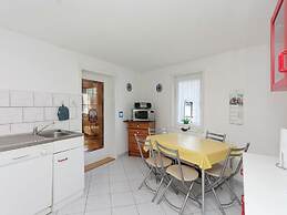 Lovely First Floor Apartment on the Edge of Bode