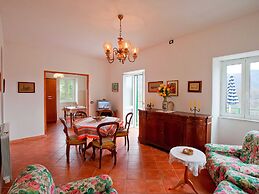 Peaceful Countryside Retreat