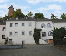 Veltenhaus: Historic Retreat