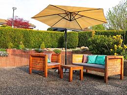Ruhiger Bungalow am Hennesee mit Terrasse