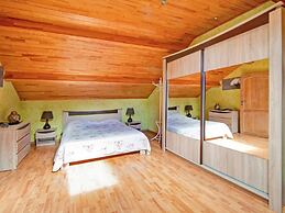 Charming Stay Near Forests