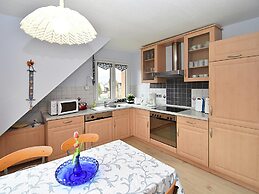 Peaceful Family Base in Floh