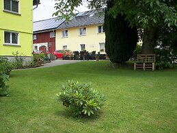 Cozy Apartment near Forest in Lichtenhain