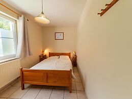 Forest-edge Hideaway, Bouillon