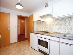 Apartment With Garden