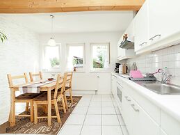 Ferienwohnung in Densberg mit Terrasse
