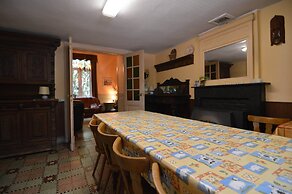 Peaceful Retreat in Ferrieres