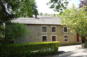 Peaceful Retreat in Ferrieres