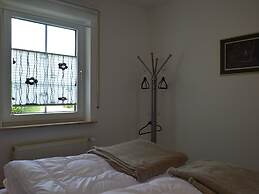 Comfy Apartment in Zendscheid near Forest