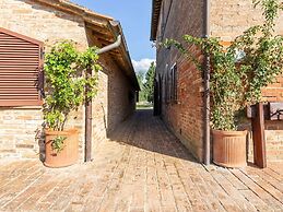 Farmhouse in Buonconvento