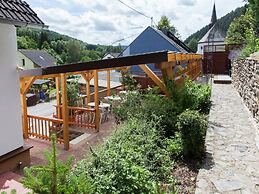 Apartment in Merschbach With Garden